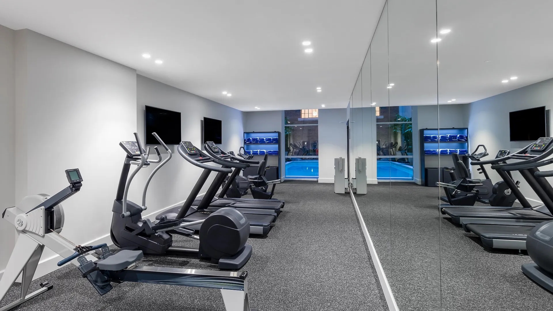 Adina Apartment Hotel Brisbane 4*,  Australie