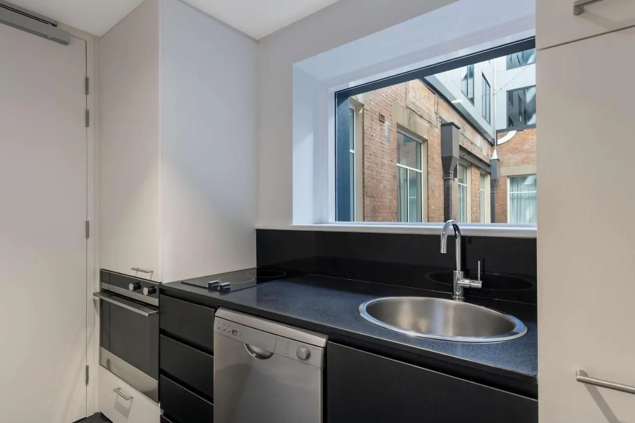 Adina Apartment Hotel Brisbane 4*,