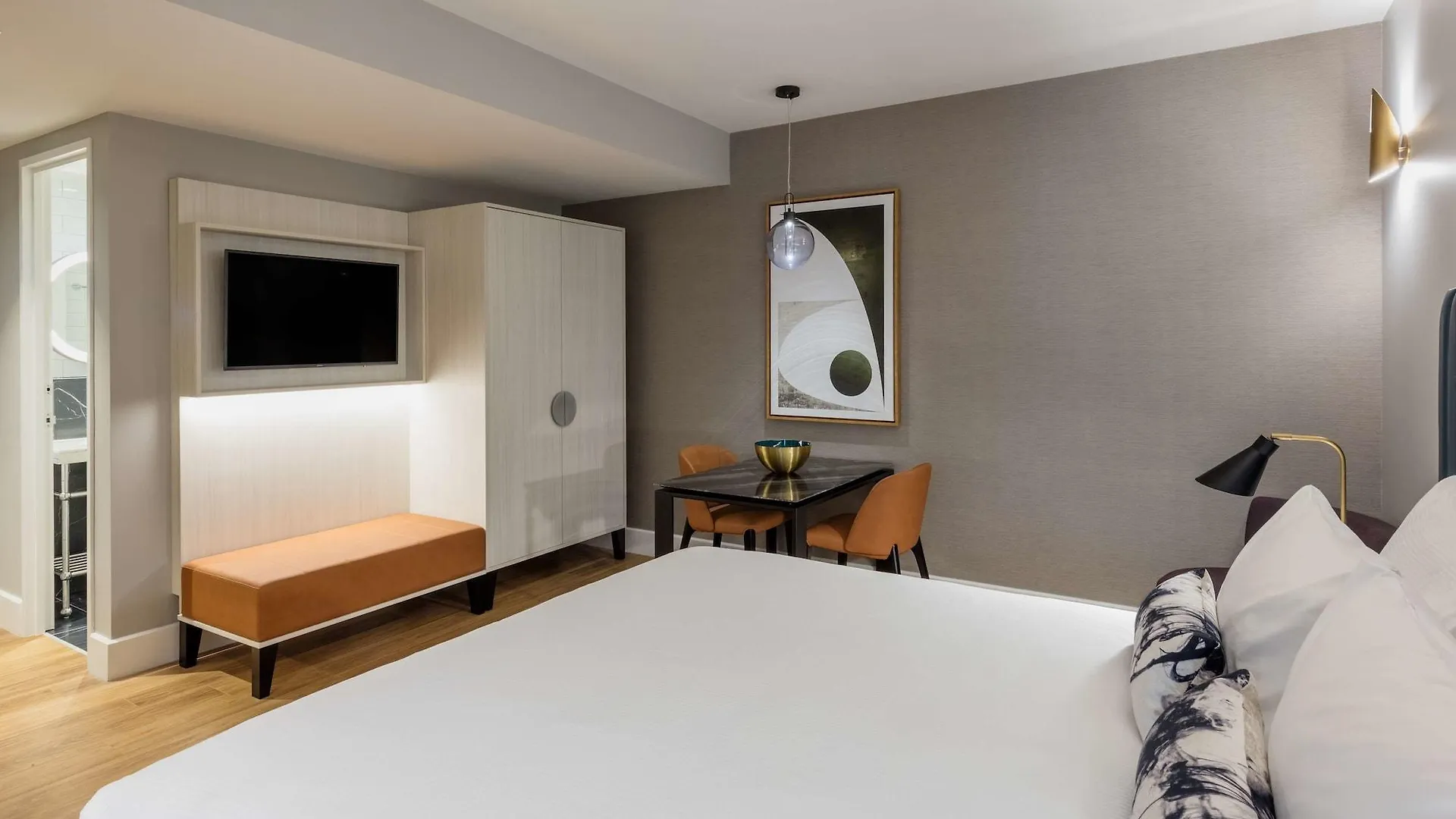 Adina Apartment Hotel Brisbane 4*,  Australie